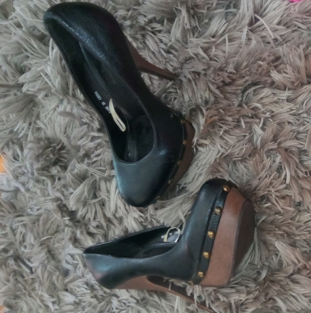 Shoes